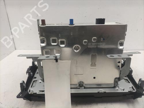 display-monitor-nissan-qashqai-ii-j11-j11_-2013-23829528 main image