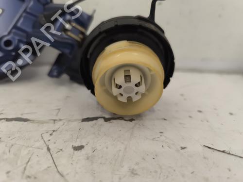 fuel-flap-toyota-prius-_w3_-2008-2009-2010-2011-2012-2013-2014-2015-2016-25758204 main image