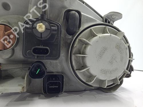 Left headlight HYUNDAI SANTA FÉ I (SM) 2.0 CRDi 4x4 | BP22824280C28 