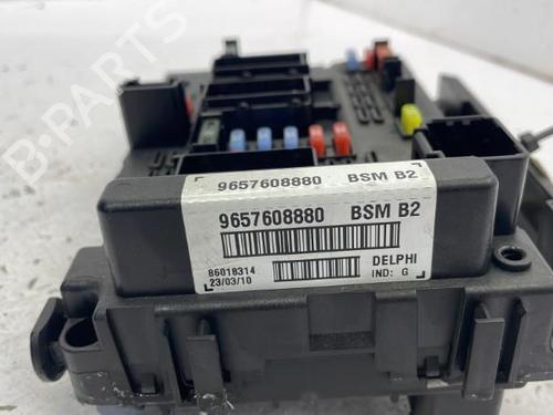 Used Fuse box Fuse box PEUGEOT 206+ (2L_, 2M_) 1.4 i (2LKFWA, 2MKFWA) (75 hp) 22839629 22839629