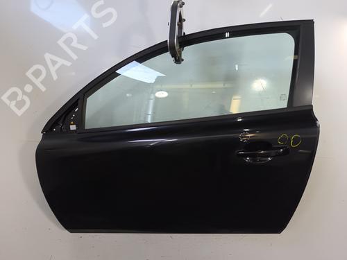 Used Left front door VOLVO C30 (533) D2 (115 hp) 28824188