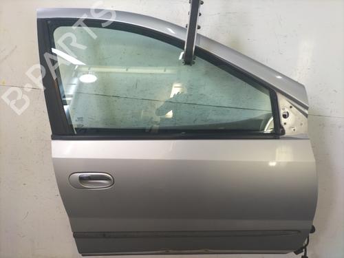 right-front-door-nissan-almera-tino-v10-1998-1999-2000-2001-2002-2003-2004-2005-2006-32261374 main image