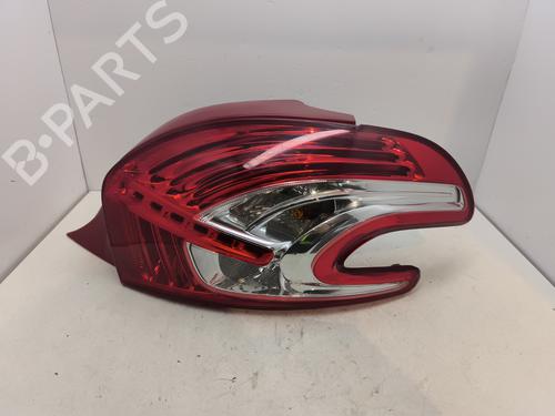 Højre baglygte PEUGEOT 208 I (CA_, CC_) 1.4 VTi (95 hp) 30378843