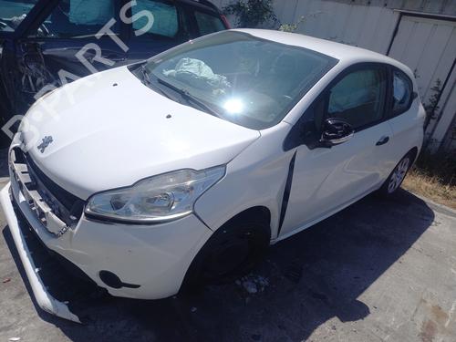 Ricambi PEUGEOT 208 I (CA_, CC_)  1.2 VTI 82  4634394