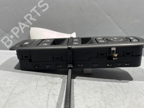 Switch RENAULT LAGUNA III (BT0/1) 2.0 dCi (BT01, BT08, BT09, BT0E, BT0K, BT12, BT1C, BT1D,... | BP28181230I30 