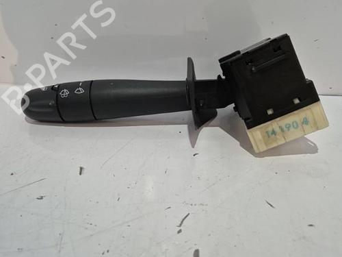Used Steering column stalk RENAULT CLIO II (BB_, CB_) 1.5 dCi (B/CB07) (65 hp) 22837699