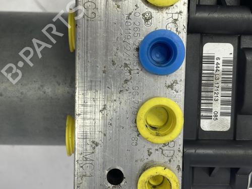 Used ABS pump ABS pump PEUGEOT 508 SW I (8E_) 2.0 BlueHDi 150 (150 hp) 22827271 22827271