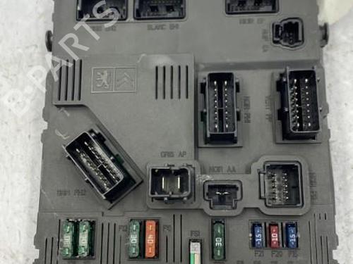 Used Fuse box PEUGEOT 206 Hatchback (2A/C) 1.6 i (89 hp) 22831689
