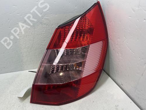 Used Right taillight RENAULT SCÉNIC II (JM0/1_) 1.6 (JM0C, JM0J, JM1B) (113 hp) 31581295