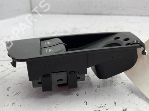 Used Switch Switch AUDI A1 (8X1, 8XK) 1.6 TDI (90 hp) 22836236 22836236
