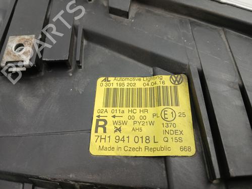 Used Right headlight Right headlight VW TRANSPORTER T5 Bus (7HB, 7HJ, 7EB, 7EJ) 2.5 TDI (130 hp) 33448492 33448492