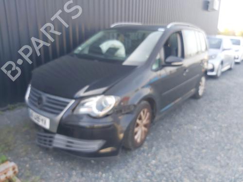 Brugte VW TOURAN (1T3) 4618538