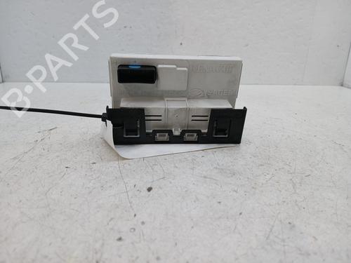 Multifunctionele display RENAULT CLIO II (BB_, CB_) 1.5 dCi (B/C2J) (68 hp) 32281089