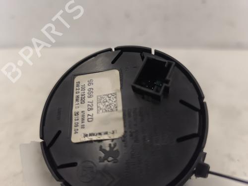 switch-peugeot-508-sw-i-8e_-2010-2011-2012-2013-2014-2015-2016-2017-2018-25489554 main image