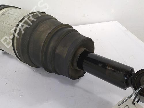 Used Left rear shock absorber LAND ROVER DISCOVERY III (L319) 2.7 TD 4x4 (190 hp) 22820266