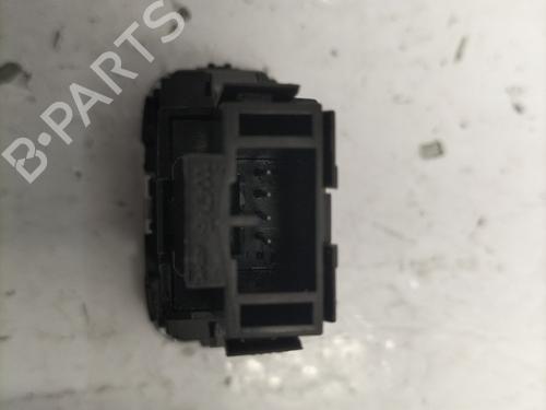 Switch VOLVO V40 Hatchback (525) D2 | BP22846769I30 - Image 2