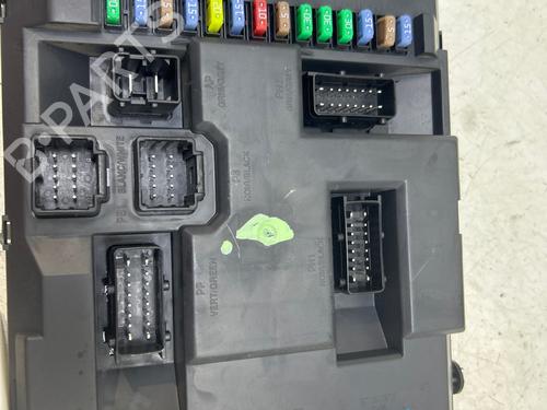 Fuse box CITROËN DS3 (SA_) 1.6 HDi 90 | BP40055160E1 - Image 4