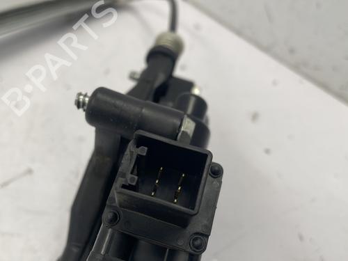 Used Front left window mechanism Front left window mechanism MAZDA 3 (BL) 1.6 MZ-CD (BL14) (109 hp) 25833207 25833207