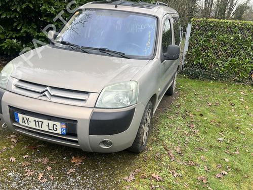 Used Parts CITROËN BERLINGO / BERLINGO FIRST MPV (MF_, GJK_, GFK_) 1.6 HDI 90 (MF9HX) (90 hp) 4437028