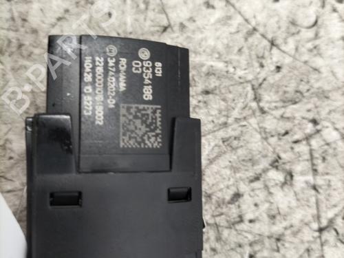 Used Warning switch Warning switch BMW X1 (F48) sDrive 18 d (150 hp) 24110906 24110906