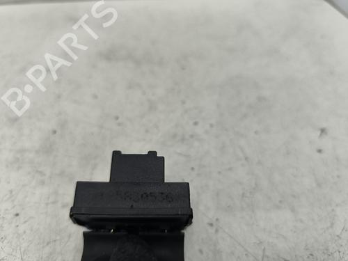 Used Left front window switch Left front window switch AUDI A3 (8P1) 1.6 (102 hp) 35937010 35937010