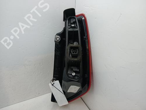 left-taillight-fiat-grande-punto-199_-2005-31581550 main image