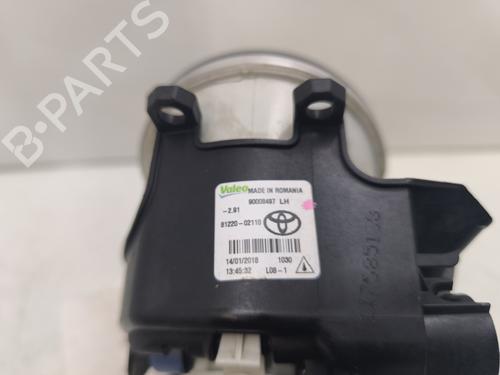 Right front fog light TOYOTA YARIS (_P13_) 1.5 (NSP131_) | BP30874768C31