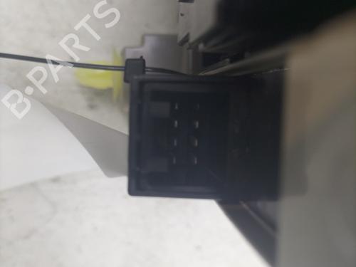 BP32338917I8 main image