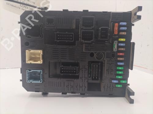 Used Fuse box CITROËN C4 I (LC_) 1.4 16V (88 hp) 22847057