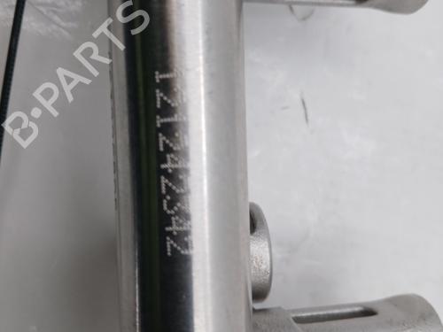 Used Injection rail Injection rail PEUGEOT 208 II (UB_, UP_, UW_, UJ_) 1.2 PureTech 100 (101 hp) 32397033 32397033