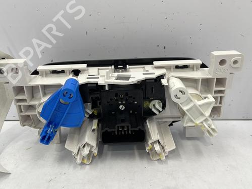Used Climate control DACIA SANDERO II 1.0 SCe 75 (B8JC, B8JD) (73 hp) 22829732