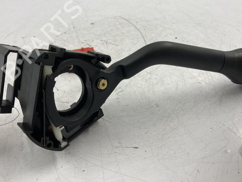Used Steering column stalk VW POLO III (6N1) 60 1.4 (60 hp) 22817258