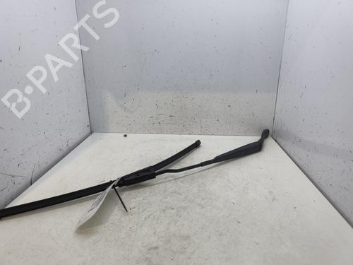 Used Front windshield wiper arm CITROËN DS3 (SA_) 1.6 HDi 90 (92 hp) 28568318