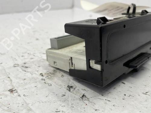 Used Display monitor Display monitor RENAULT CLIO II (BB_, CB_) 1.9 dTi (B/CB0U) (80 hp) 22837267 22837267