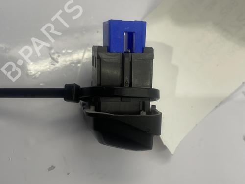 Used Warning switch PEUGEOT 208 I (CA_, CC_) 1.2 VTI 82 (82 hp) 22830189