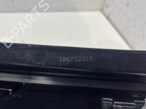 right-taillight-lancia-musa-350_-2004-2005-2006-2007-2008-2009-2010-2011-2012-26585001 main image