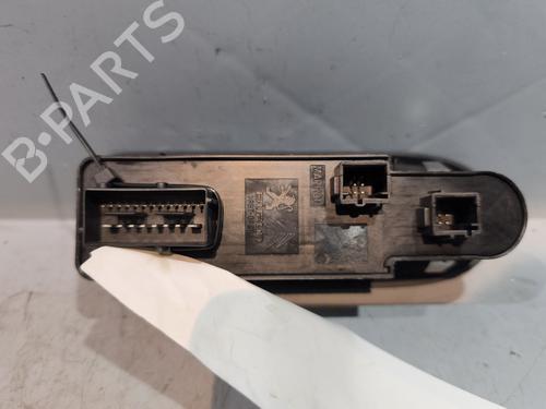 Used Left front window switch Left front window switch CITROËN C5 III (RD_) 2.0 HDi 165 (RDRHHA, RDRHH8) (163 hp) 29439131 29439131