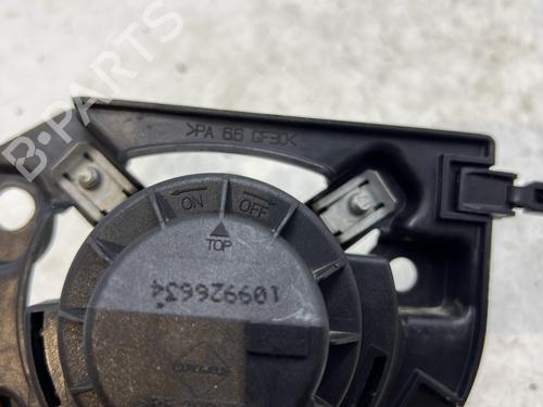 right-daytime-light-fiat-500-312_-2007-27861400 main image