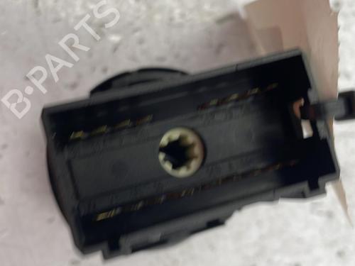 Used Headlight switch VW GOLF IV Variant (1J5) 1.9 TDI (101 hp) 22842397