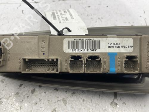 Used Switch Switch CHEVROLET TAHOE (B2W) 5.3 AWD (299 hp) 23077892 23077892