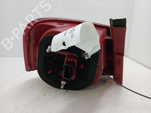 right-taillight-vw-passat-b6-3c2-2005-2006-2007-2008-2009-2010-2011-31581315 main image