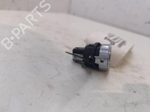 switch-citroen-jumpy-iii-van-v_-2016-26741947 main image