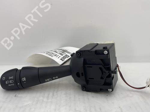 Used Switch RENAULT TWINGO III (BCM_, BCA_) 1.0 SCe 65 (BCMJ) (65 hp) 31643186