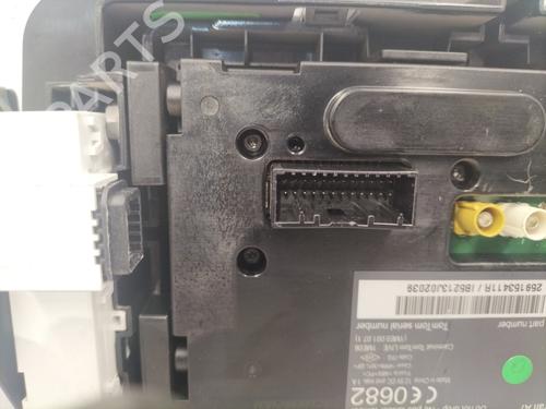 display-monitor-renault-megane-iii-hatchback-bz01_-b3_-2008-25603097 main image