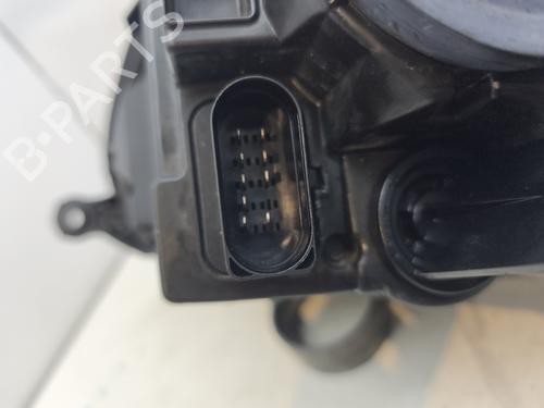 Right headlight VW GOLF V (1K1) 1.9 TDI | BP29700568C29