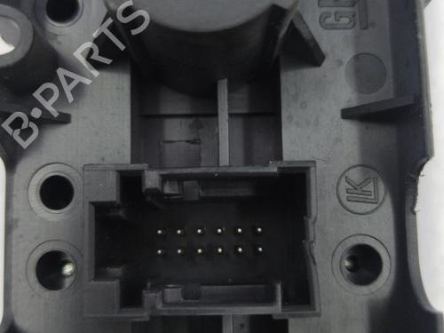 Used Headlight switch OPEL MERIVA A MPV (X03) 1.3 CDTI (E75) (69 hp) 22828511