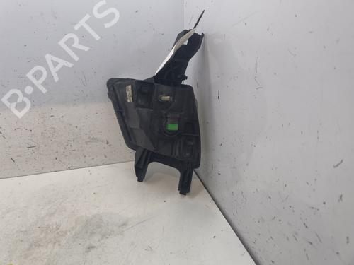 Used Left front fog light Left front fog light PEUGEOT 407 SW (6E_, 6D_) 2.0 HDi 135 (136 hp) 27194348 27194348