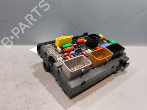 Fuse box CITROËN C5 III (RD_) 2.0 HDi 165 (RDRHHA, RDRHH8) | BP29439135E1 