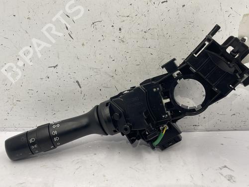 Switch TOYOTA YARIS (_P13_) 1.5 Hybrid (NHP130_, NHP130) | BP25758221I30 