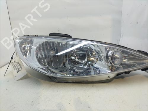 Used Right headlight PEUGEOT 206 Hatchback (2A/C) 1.6 16V (109 hp) 29439011